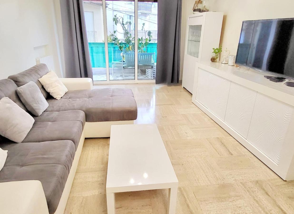 Cannes : Spacious Apartment Exterior photo
